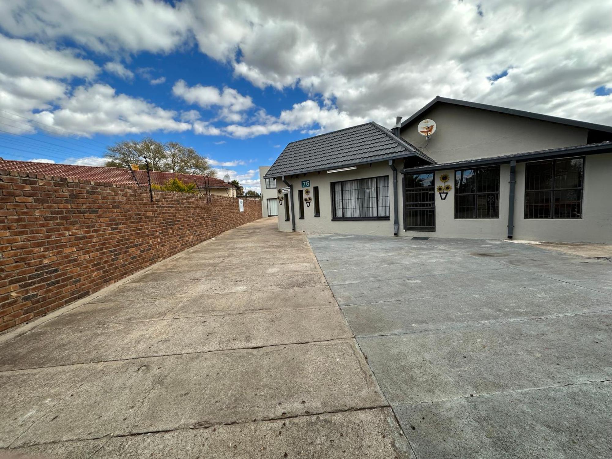 Favour Guest House Polokwane Eksteriør bilde